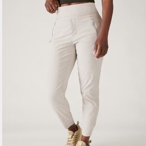 Althea Trekkie North High Rise Jogger 8P NWT